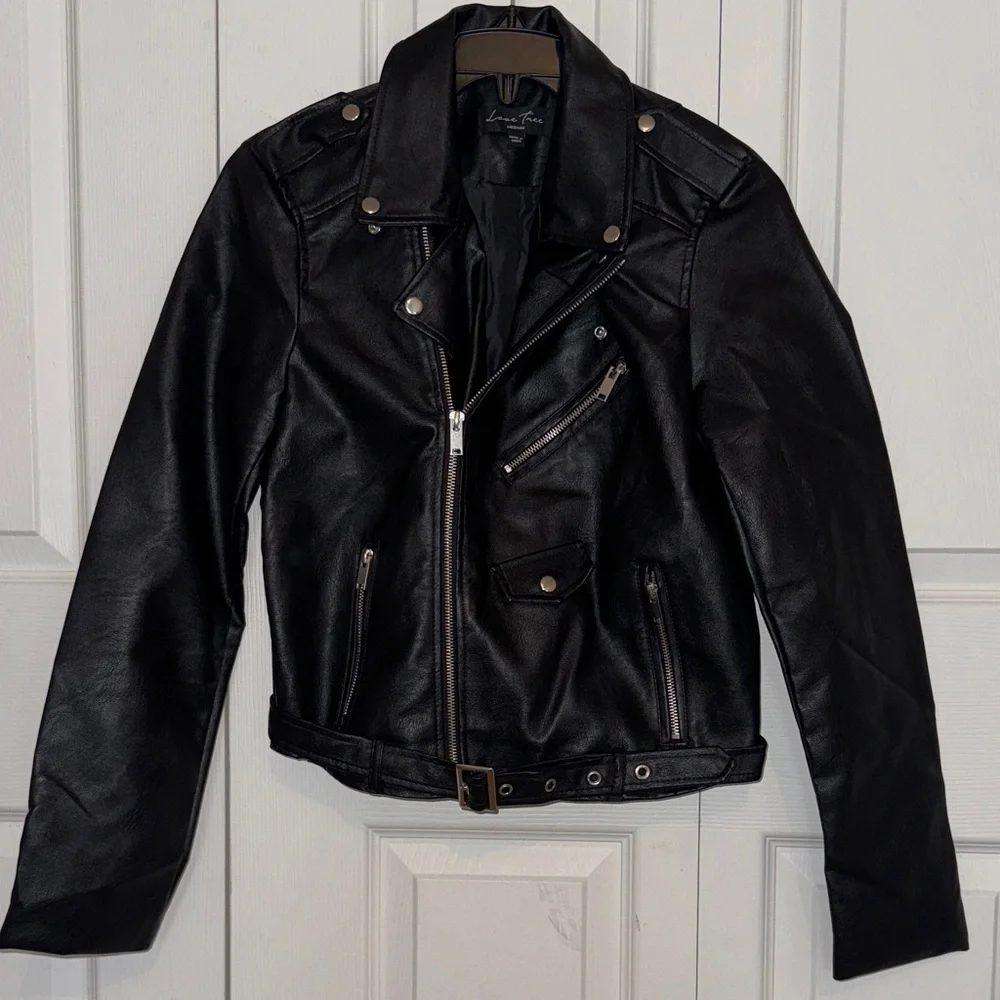 Love Tree Classic Black Faux Leather Jacket Size M - Picture 1 of 5